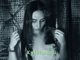 KylieNaomi