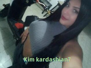 Kim_kardashian7