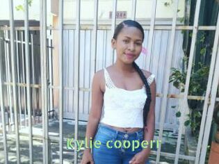 Kylie_cooperr