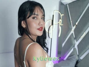 kyliewes Une Etudiante Sexy
