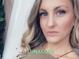 LUNACORN