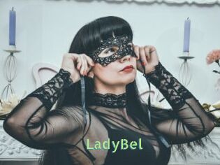 LadyBel Une Etudiante Sexy
