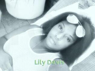 Lily_Davis