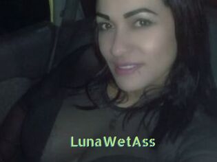 LunaWetAss