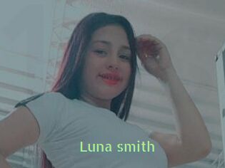 Luna_smith