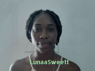 LunaaSweett