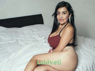 laidyeli Une Etudiante Sexy
