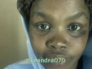 Leandra070
