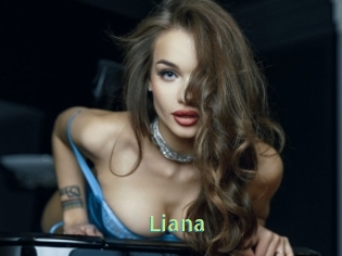 liana Une Etudiante Sexy