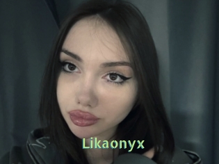 likaonyx Une Etudiante Sexy