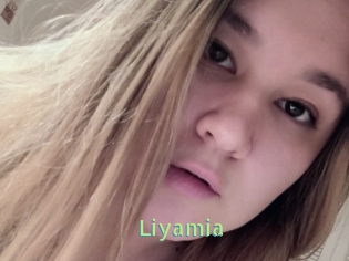 liyamia Une Etudiante Sexy