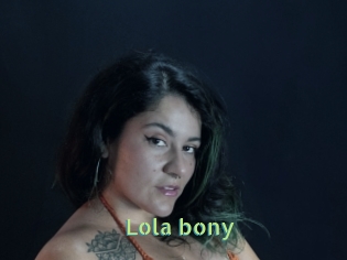 Lola_bony