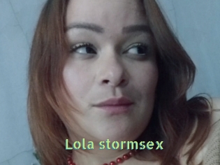Lola_stormsex