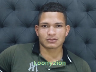loonyzion Une Etudiante Sexy