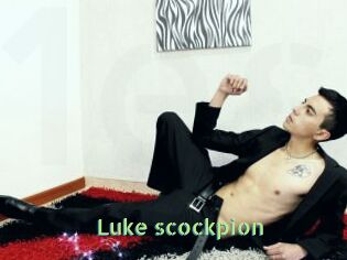 Luke_scockpion