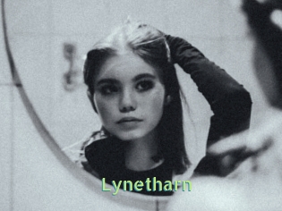 lynetharn Une Etudiante Sexy
