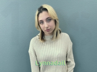 lynnadail Une Etudiante Sexy