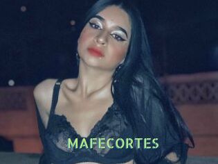 MAFECORTES Une Etudiante Sexy