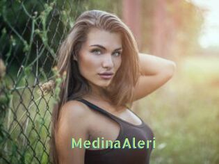 MedinaAleri Une Etudiante Sexy