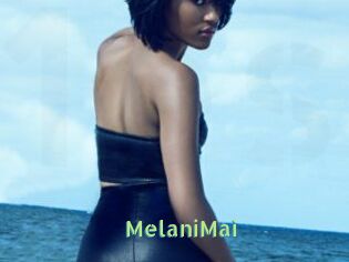 MelaniMai