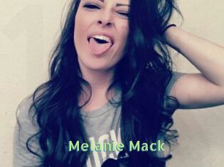 Melanie_Mack