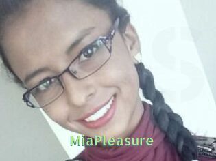 Mia_Pleasure