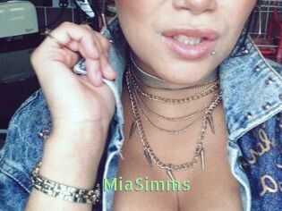 MiaSimms