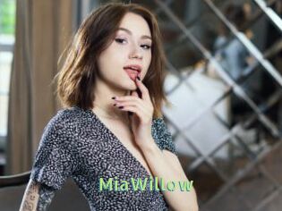 MiaWillow