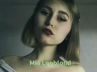 Mia_Leeblond