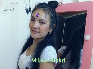 Miley_pinkd