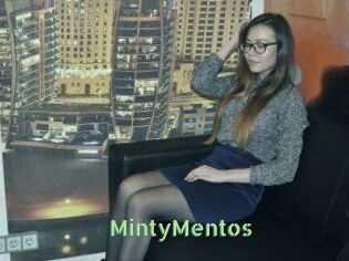 MintyMentos Une Etudiante Sexy