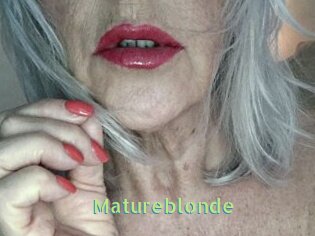 Matureblonde