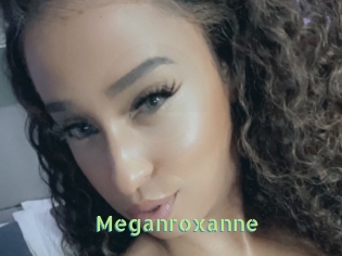 meganroxanne Une Etudiante Sexy