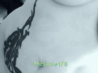 melanie178 Une Etudiante Sexy