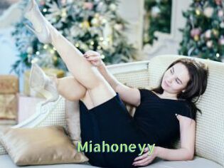 Miahoneyy