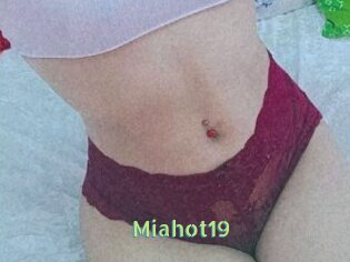 Miahot19