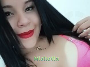 Miahottx
