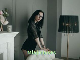 Miajoneses