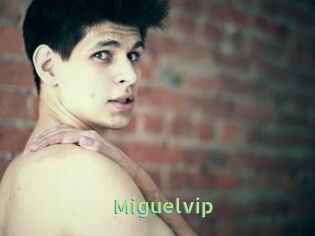 miguelvip Une Etudiante Sexy