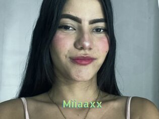 Miiaaxx