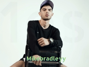mikebradleyy Une Etudiante Sexy