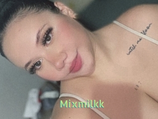 mixmilkk Une Etudiante Sexy