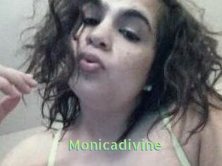 Monica_divine