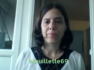 mouillette69 Une Etudiante Sexy
