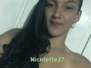 Nicolette27 Une Etudiante Sexy