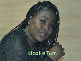 NicolleTom Une Etudiante Sexy