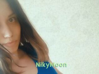 NikyMoon Une Etudiante Sexy