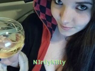 n3rdyk1tty Une Etudiante Sexy