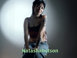 natashahotson Une Etudiante Sexy
