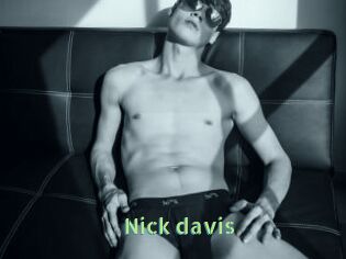 Nick_davis